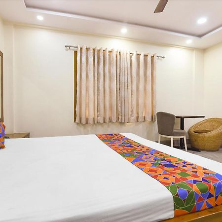Fabhotel The Eden Ruby Kalkuta Zewnętrze zdjęcie